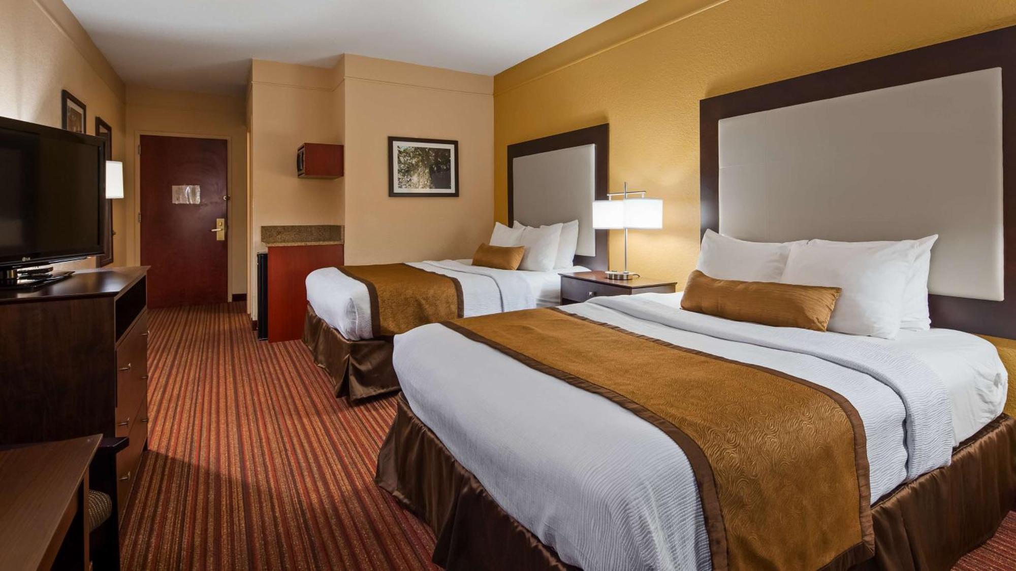 Best Western Plus Strawberry Inn & Suites Knoxville Exterior foto