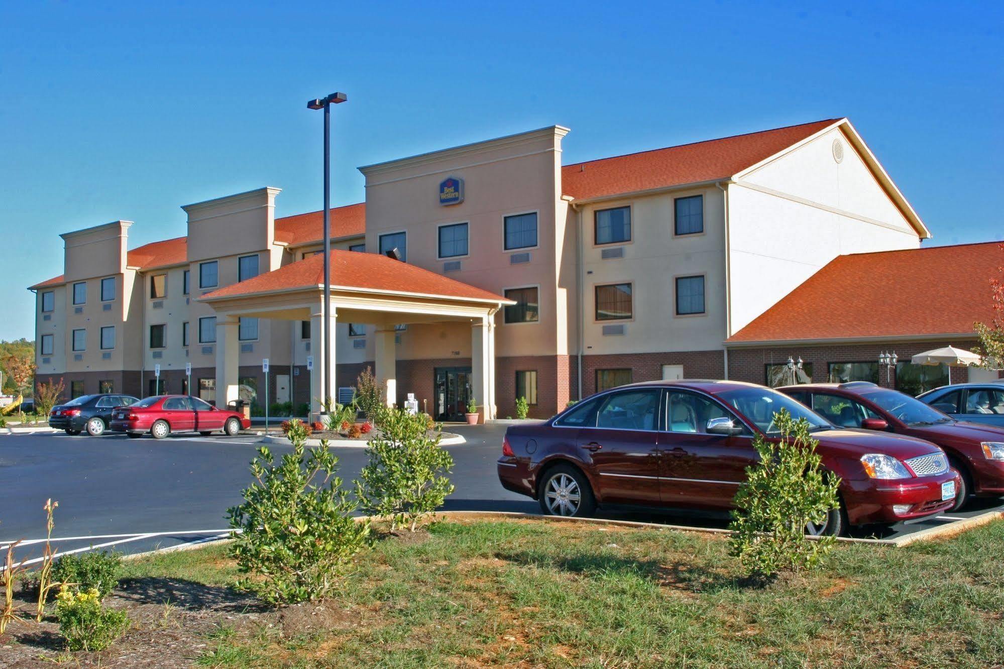 Best Western Plus Strawberry Inn & Suites Knoxville Exterior foto