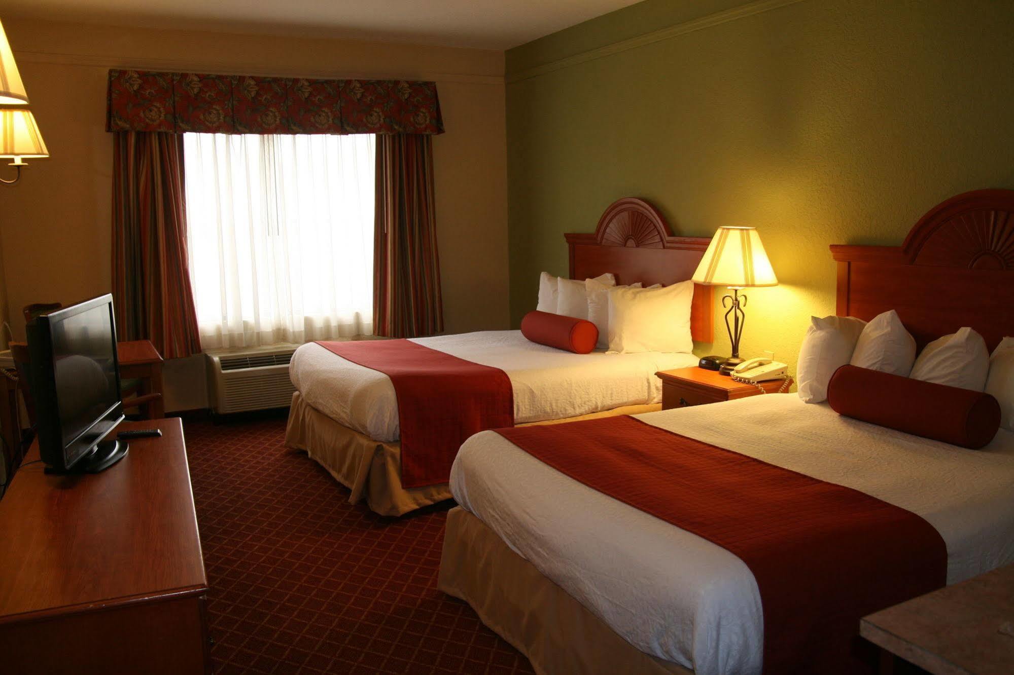 Best Western Plus Strawberry Inn & Suites Knoxville Exterior foto