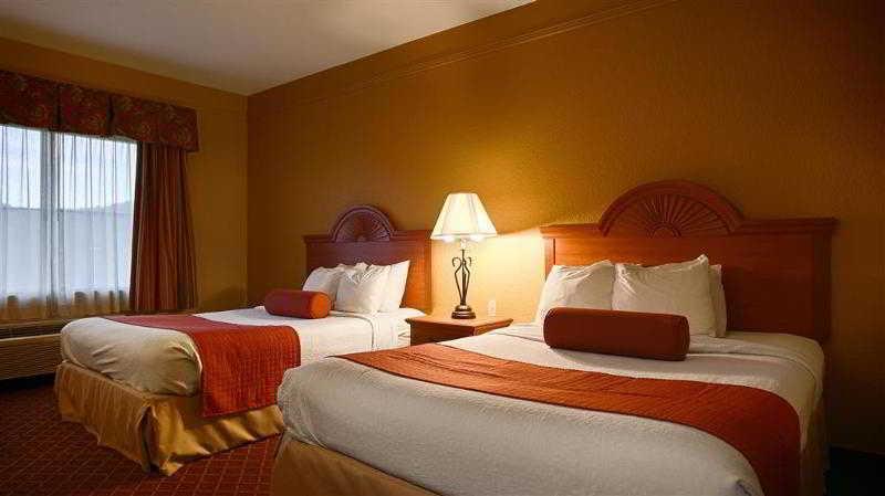 Best Western Plus Strawberry Inn & Suites Knoxville Exterior foto